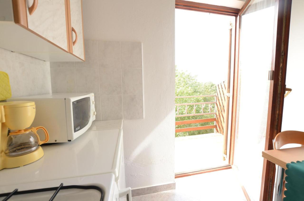 Apartments Josip Pavicini Exterior photo
